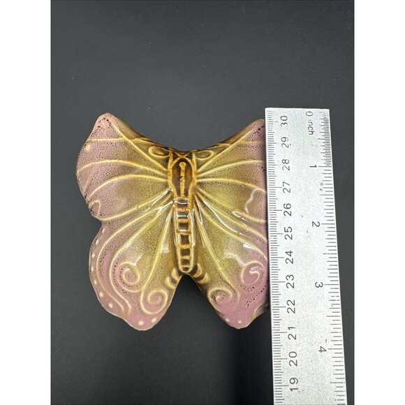 Vintage Glazed Ceramic Butterfly Pink Trinket Dish Stash Box - Picture 4 of 15